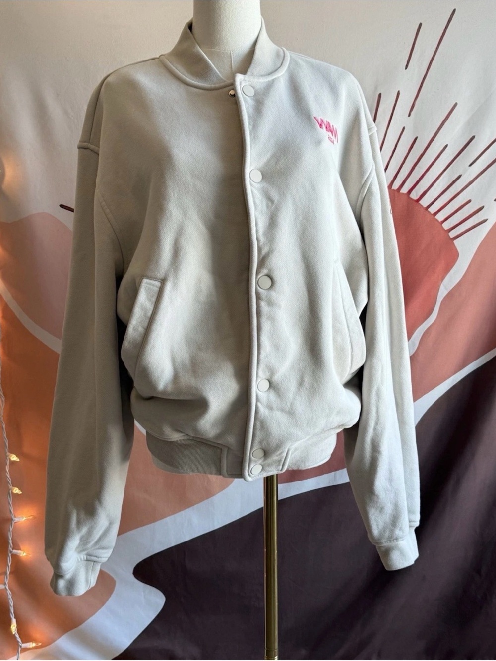 Alo Jacket Women's Size Small Yoga Renown Varsity Bomber Athleisure
Streetwear